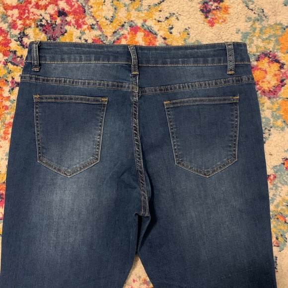 Huitoula Jeans NWT Size 14 Curvy Stretch Skinny - Picture 8 of 8